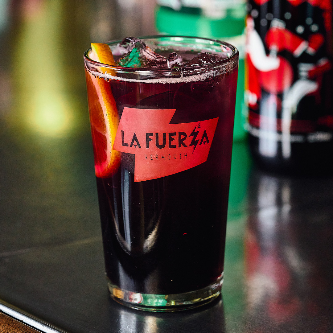 La Fuerza Rojo con Soda